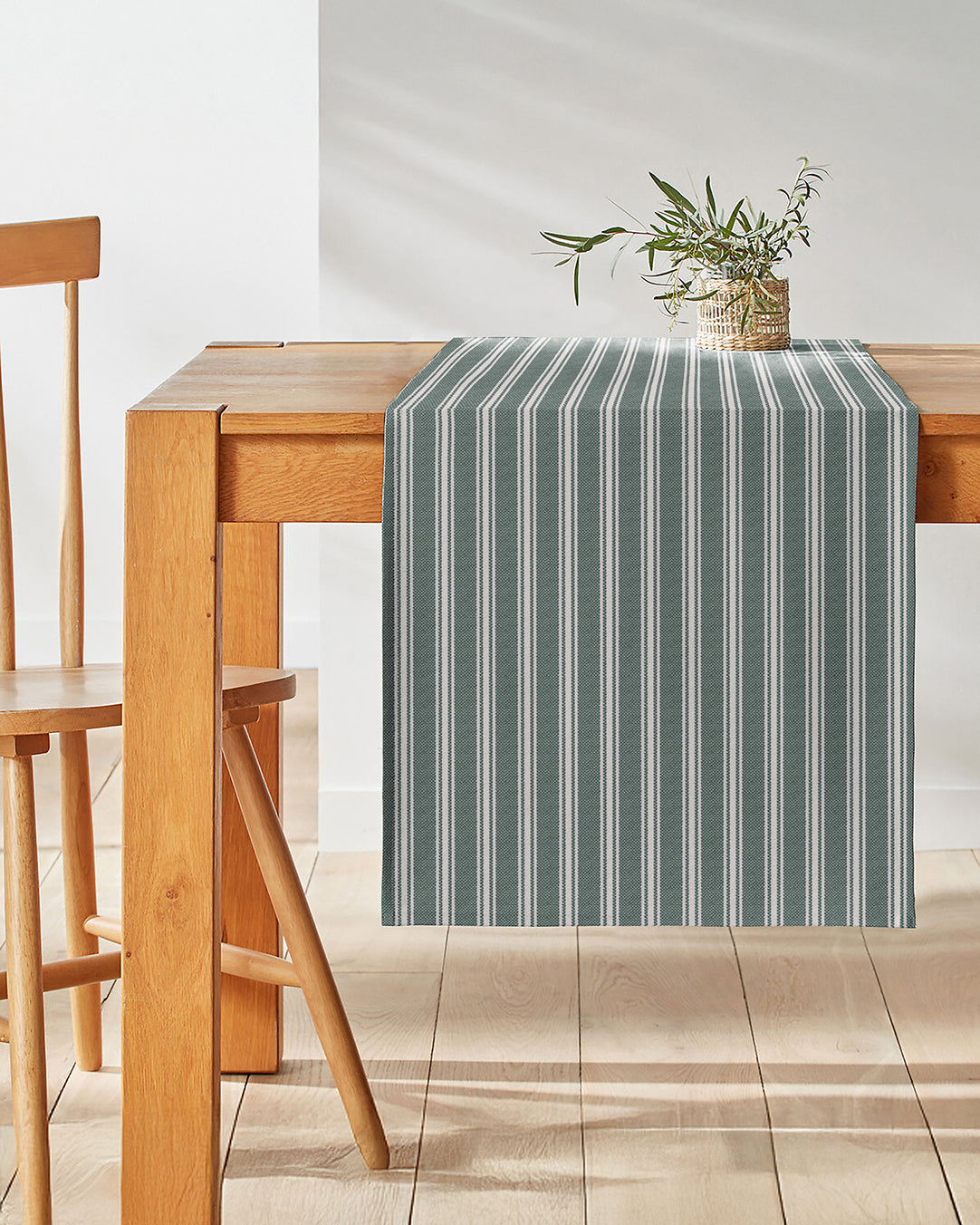DÀFNI | STRIPE | TABLE RUNNER | YARN DYED DESIGN